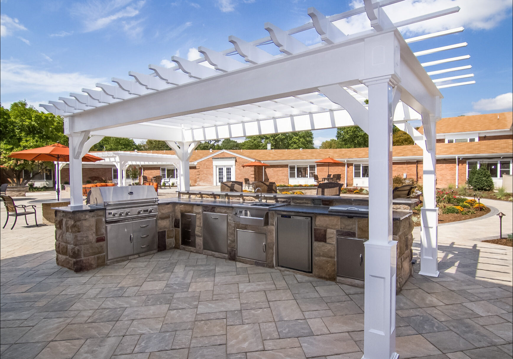 Pergola with Outdoor Kitchen